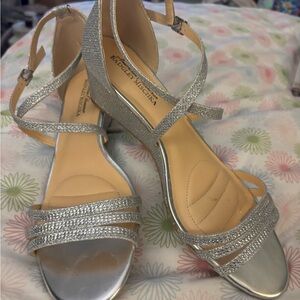 Badgley Mischka Silver Strappy Heels